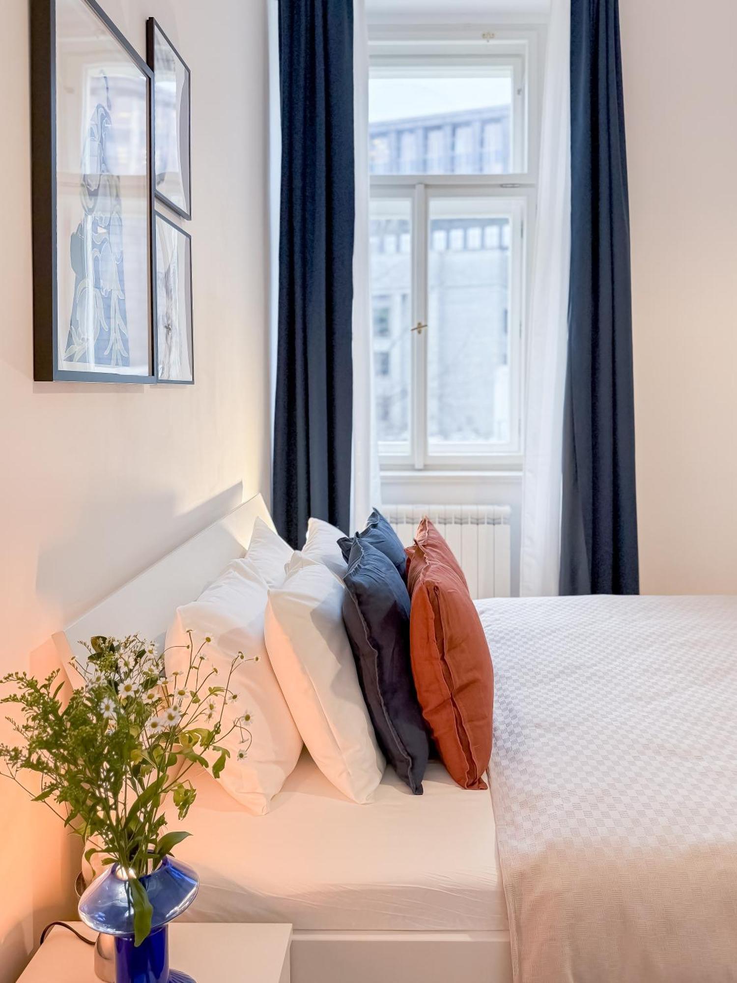 Turnkey I Wenceslas Square Apartments Praga Esterno foto